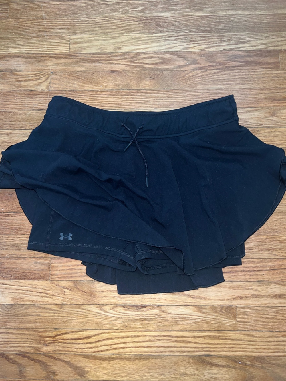 Women’s Under Armour Black Athletic Shorts with Built-In Liner
